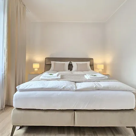 Beige Apartment *