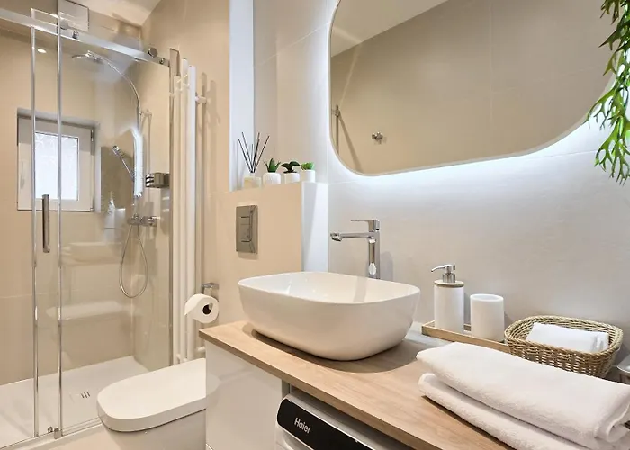 Beige * Jelenia Góra